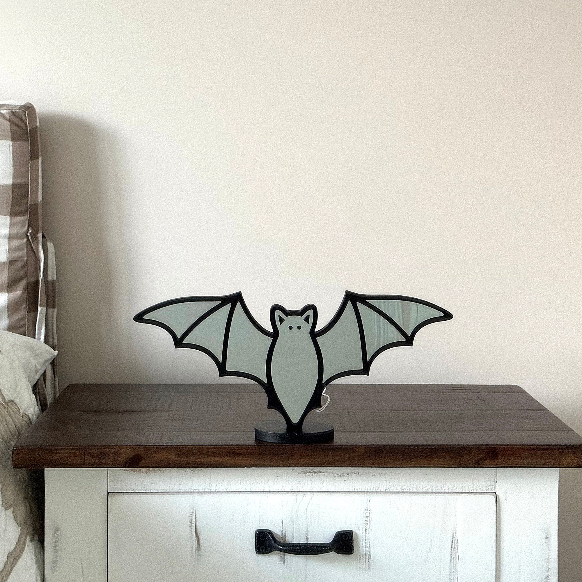 Bat with Stand